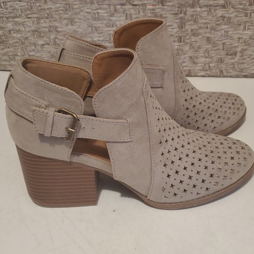 Maurices